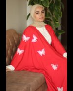 ⁦عباية رفـيف | خفّة تنساب بأناقة⁩ - الصورة ⁦2⁩